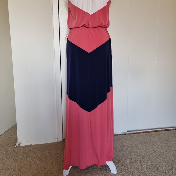 Maxi Dress Gown Sz US 6 halter Maggy London - Picture 4 of 7